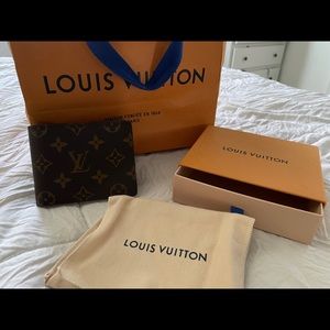 NWT Louis Vuitton Multiple Wallet